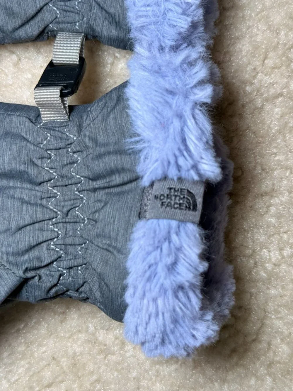 The North Face Kids Insulated Gloves Small
